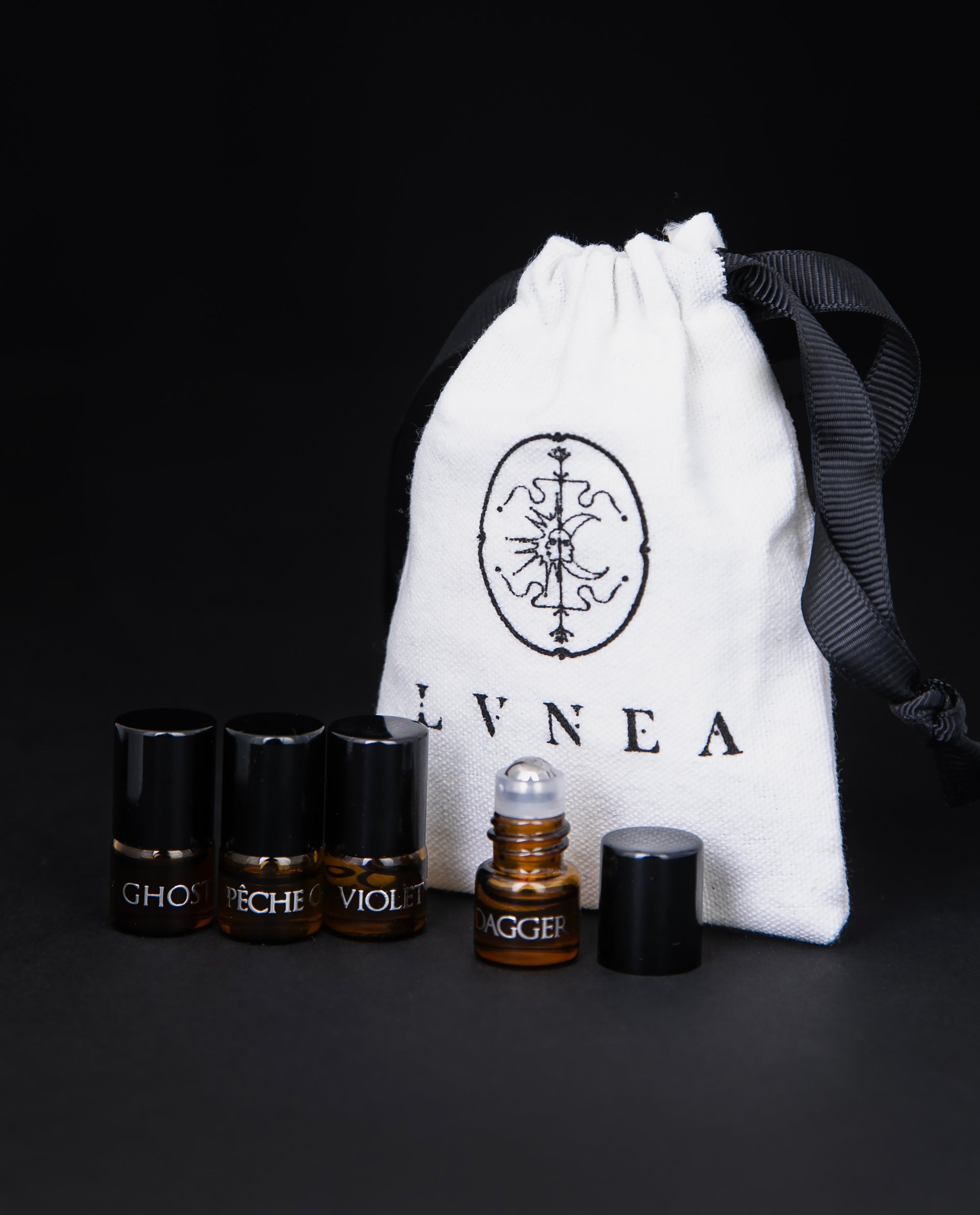 LVNEA Saffron Rouge Perfume Oil - Thumbnail 4
