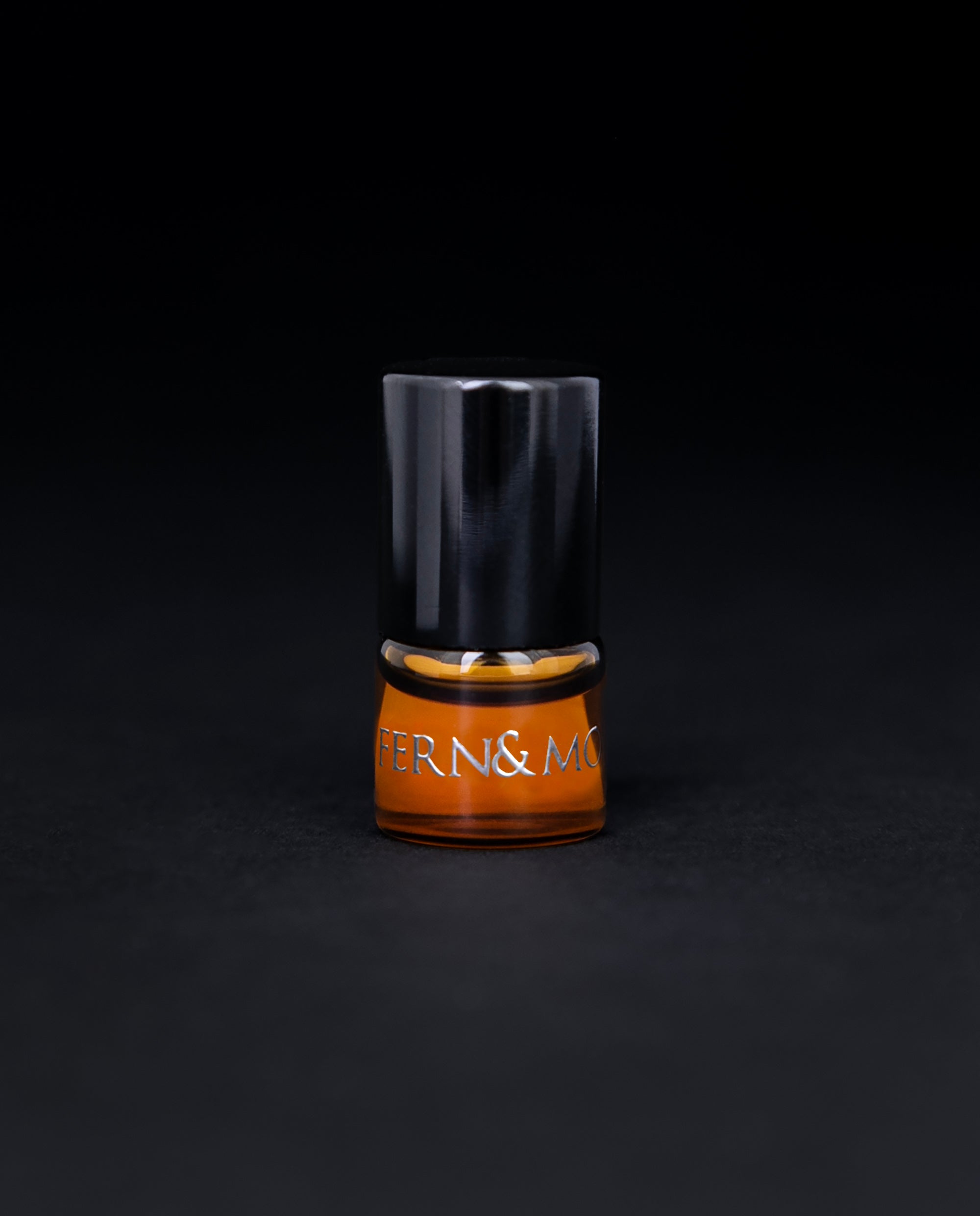 LVNEA Fern and Moss Botanical Oil Perfume - Thumbnail 2