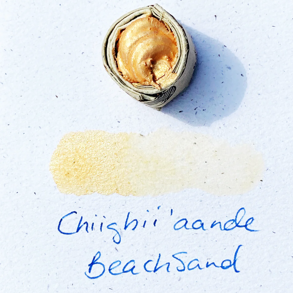 Swatch of Beam Paints' golden metallic "Beach Sand" watercolour paintstone.