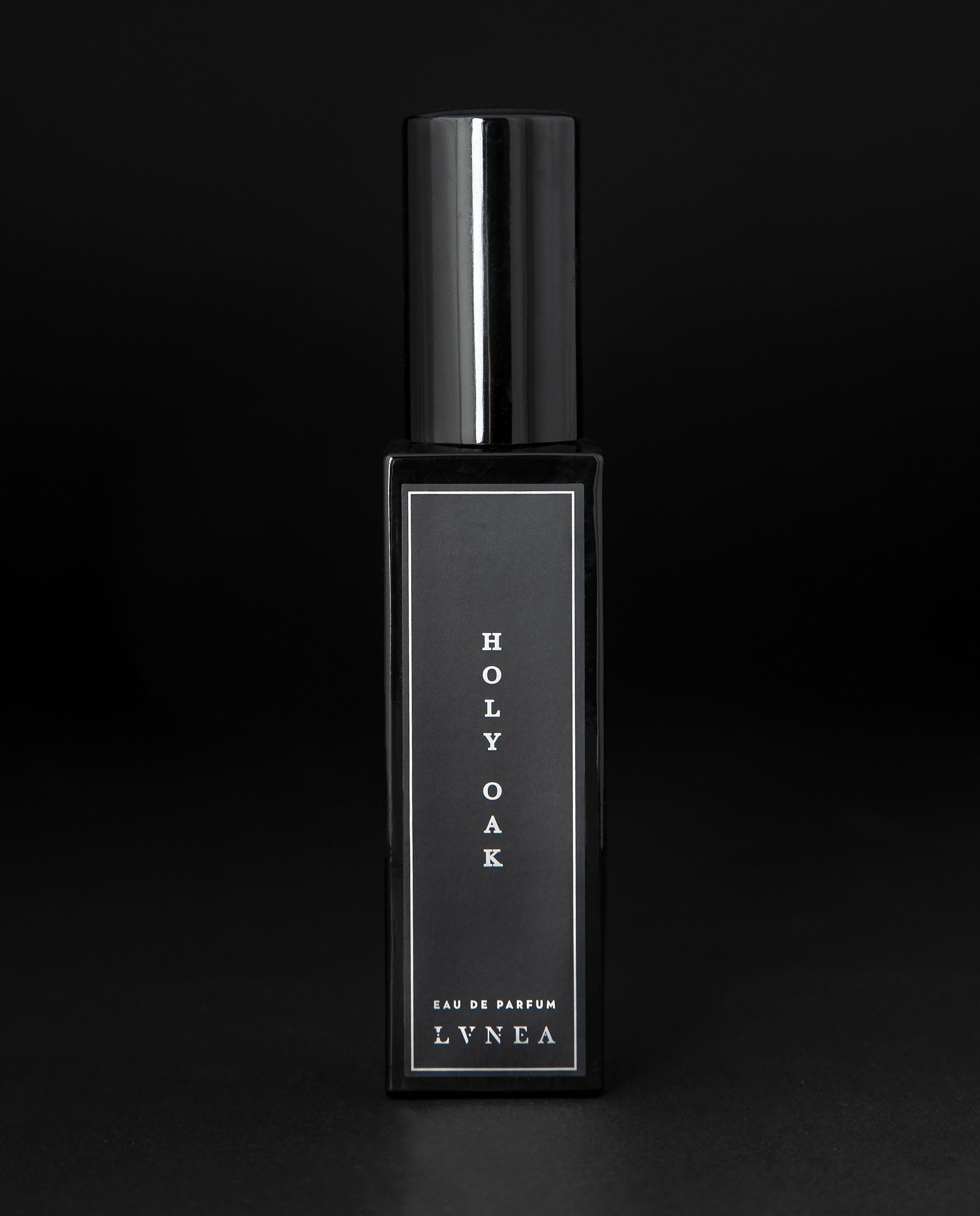 HOLY OAK | Eau de Parfum - green leaves, oakwood, and petrichor