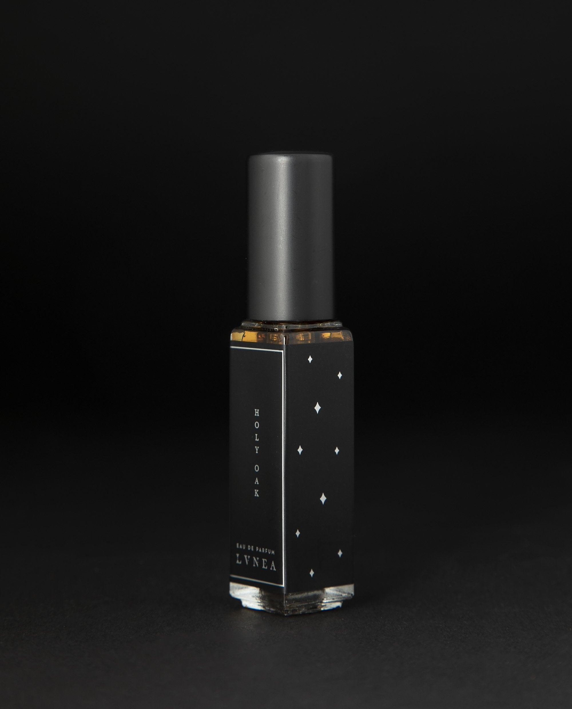 HOLY OAK | Eau de Parfum - green leaves, oakwood, and petrichor